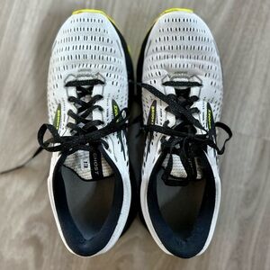Brooks Ghost 13